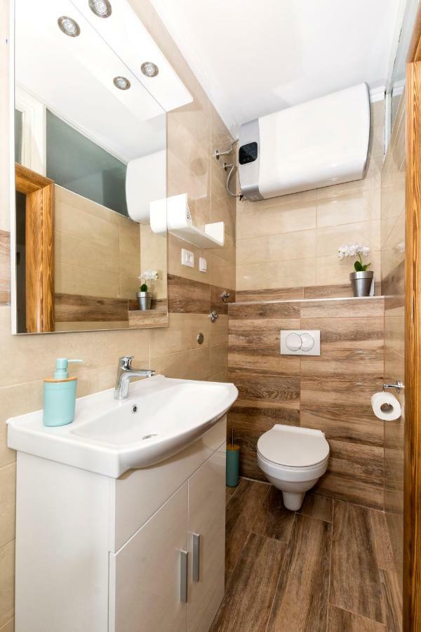 Old Split Apartment Ngoại thất bức ảnh